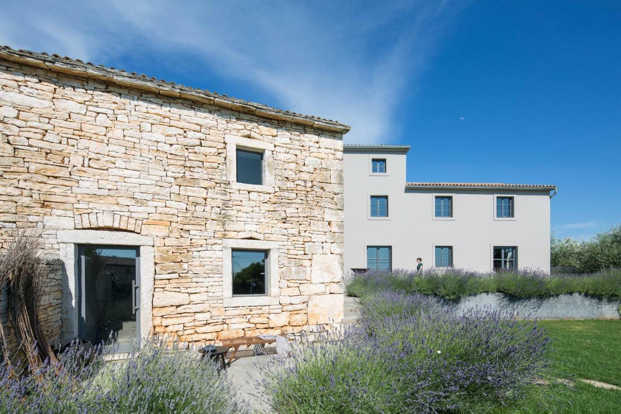 Br Villas By Rent Istria Radetići Buitenkant foto