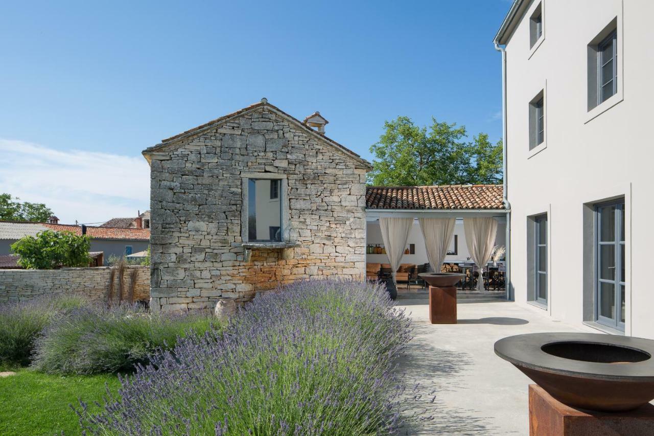 Br Villas By Rent Istria Radetići Buitenkant foto