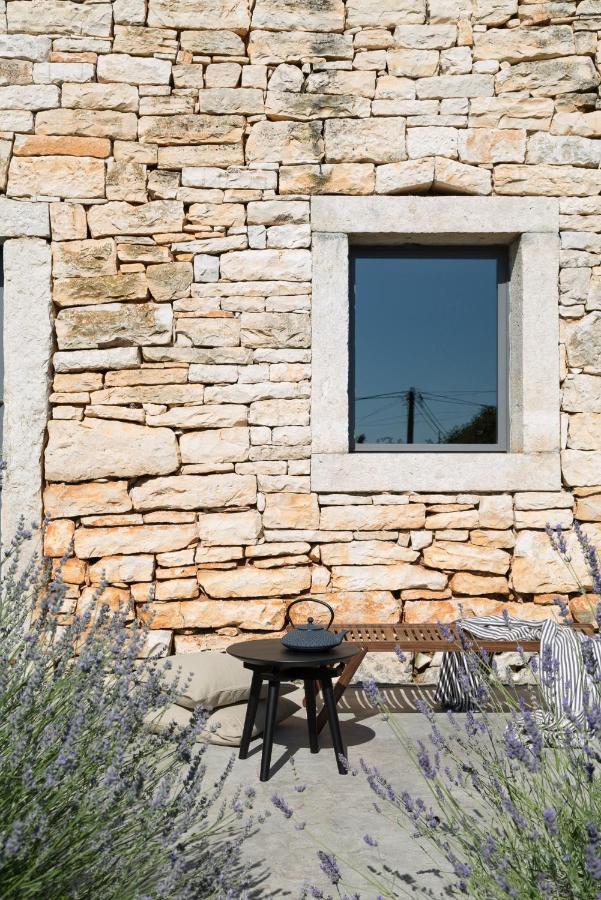 Br Villas By Rent Istria Radetići Buitenkant foto