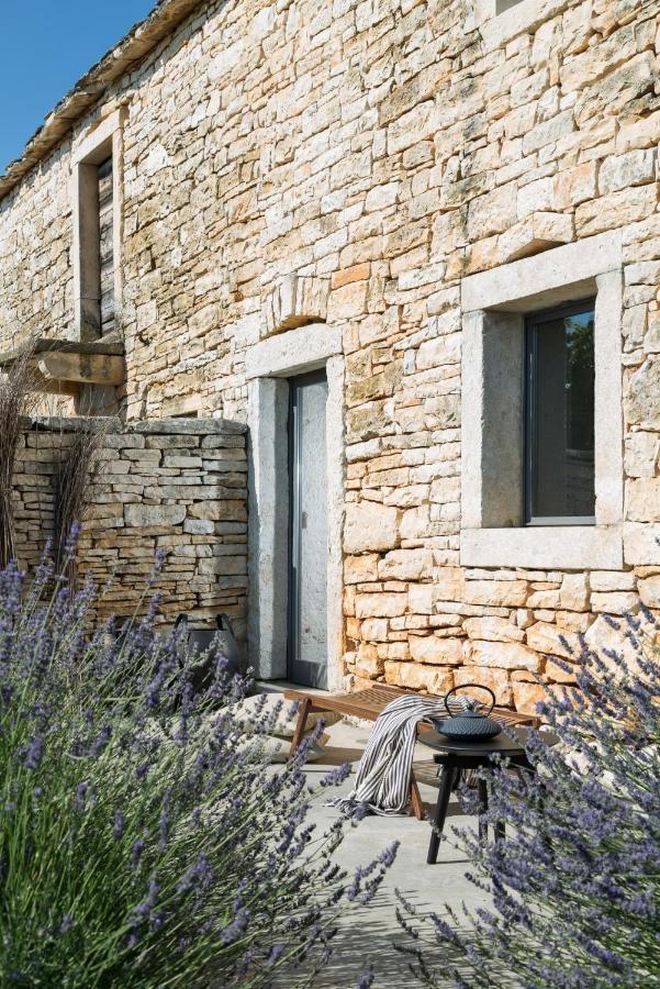 Br Villas By Rent Istria Radetići Buitenkant foto